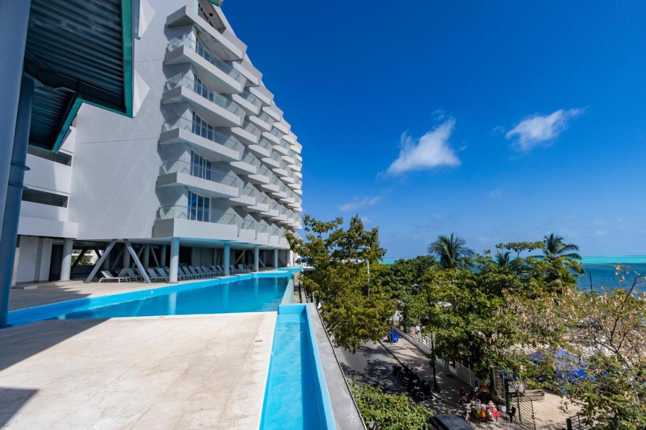 ホテル Grand Sirenis San Andres エクステリア 写真